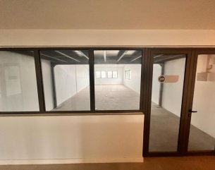 Bureau - 75 m²