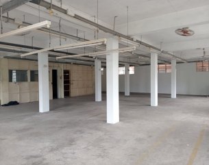 Commercial space - 220 m²