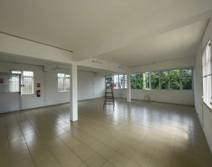 Commercial space - 67 m²