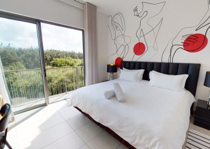 Apartment - 3 Bedrooms - 246 m²