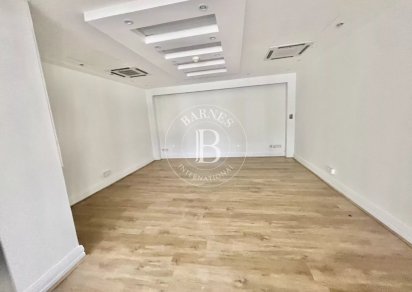 Bureau - 153 m²