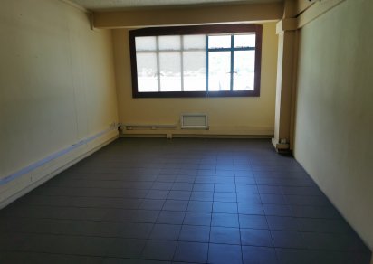 Bureau - 325 m²