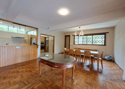 Bureau - 350 m²