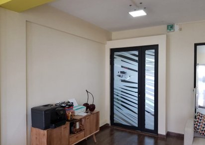 Bureau - 46 m²