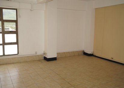 Bureau - 604 m²