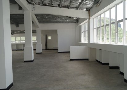 Bureau - 729 m²