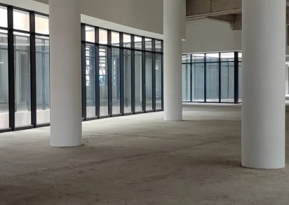 Bureau - 875 m²