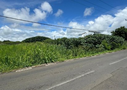 Commercial land - 1 097.43 m²