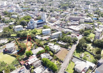 Commercial land - 3020 m²