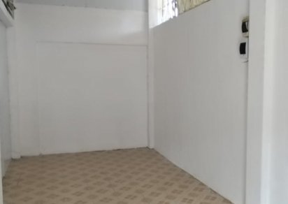 Commercial space - 15 m²