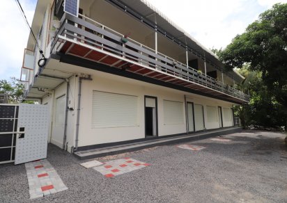 Commercial space - 170 m²