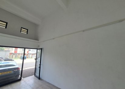 Commercial space - 25 m²