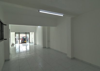 Commercial space - 55 m²