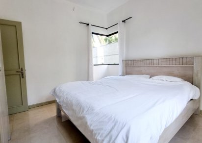 House / Villa - 3 Bedrooms - 198 m²