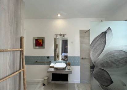 House / Villa - 3 Bedrooms - 260 m²