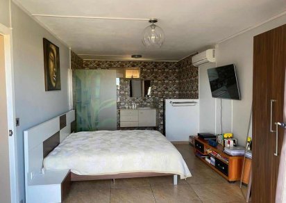 House / Villa - 4 Bedrooms - 180 m²