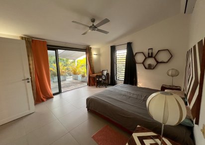 House / Villa - 4 Bedrooms - 205 m²