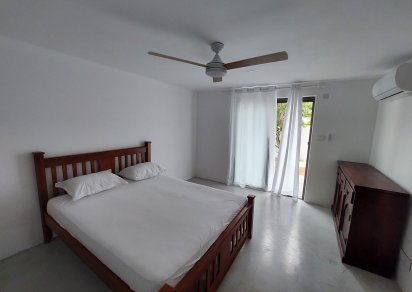 House / Villa - 4 Bedrooms - 225 m²