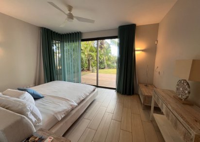 House / Villa - 4 Bedrooms - 320 m²