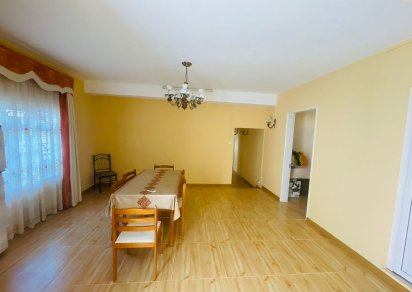 Maison/Villa - 3 chambres - 185 m²