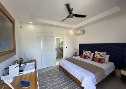 Maison/Villa - 3 chambres - 260 m²