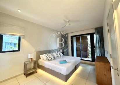 Maison/Villa - 3 chambres - 300 m²