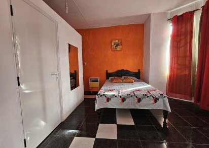 Maison/Villa - 9 chambres - 370 m²