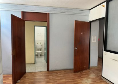 Office - 164 m²