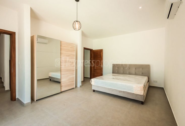 House / Villa - 3 Bedrooms - 154 m²