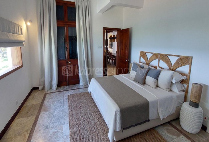 House / Villa - 3 Bedrooms - 400 m²