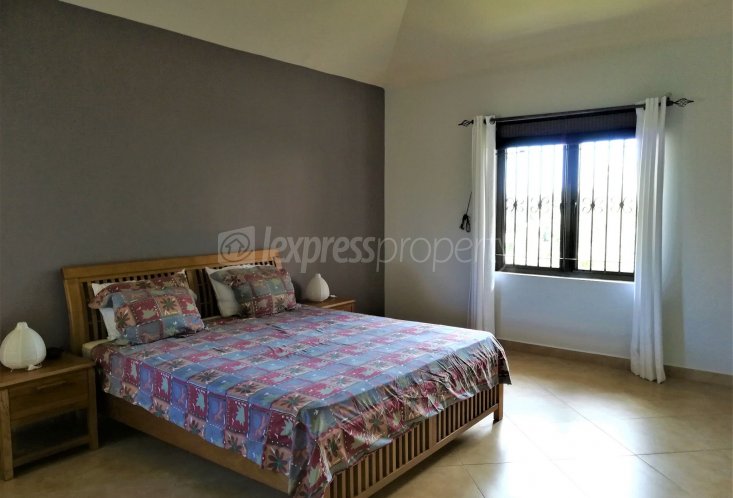 House / Villa - 4 Bedrooms - 380 m²