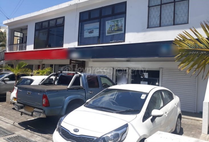 Local Commercial - 123 m²