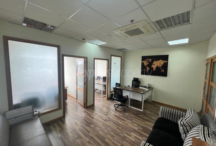 Office - 35 m²
